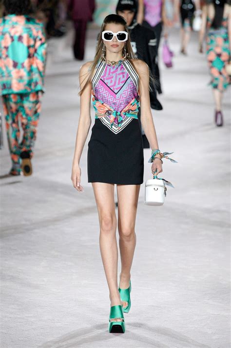 versace spring summer 2022 fashion show|versace fashion show.